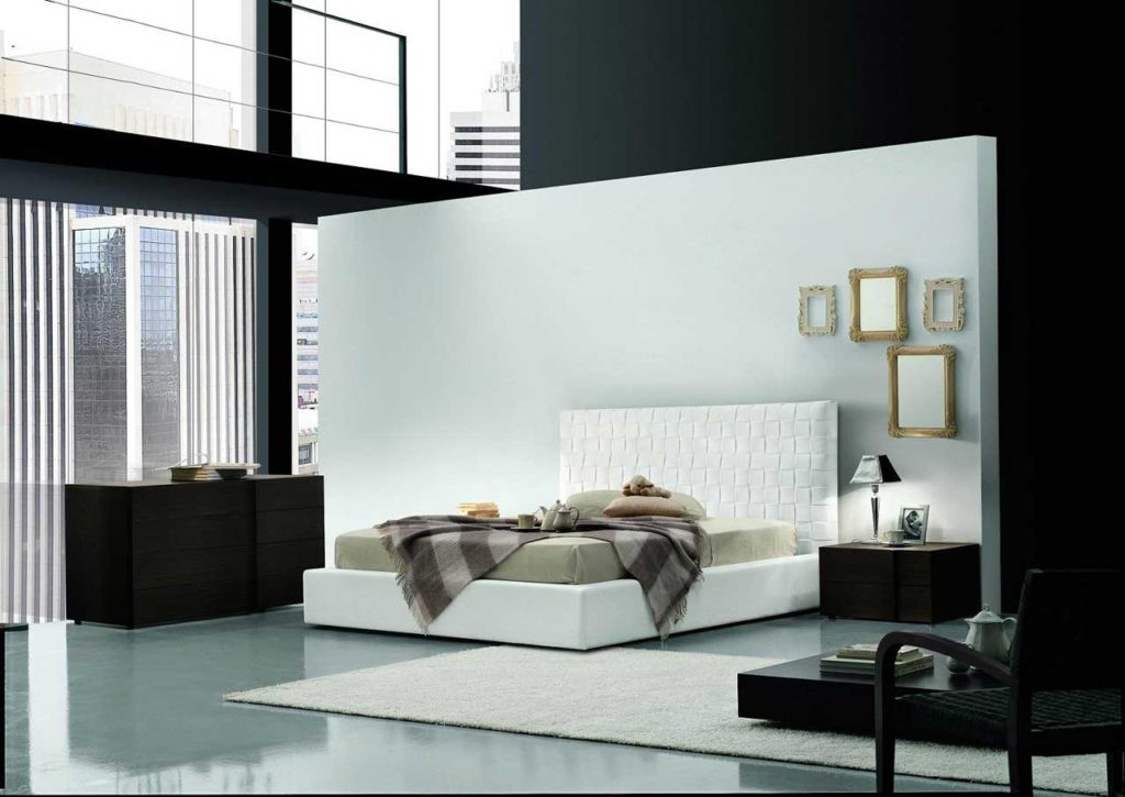 White-Small-Bedroom-Contemporary-Italian-Bedroom-Furniture-Ideas-And-Mirrored-Bedroom-Furniture-For-Small-Bedroom-With-Interior-Design-Modern-Elegant-Master-Bedroom-Designs